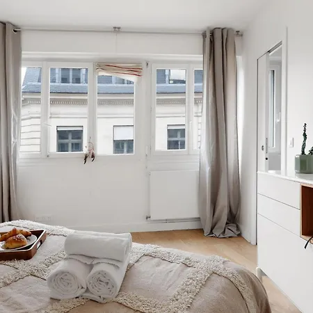 Serenty - Bright 2br - Champs-élysées